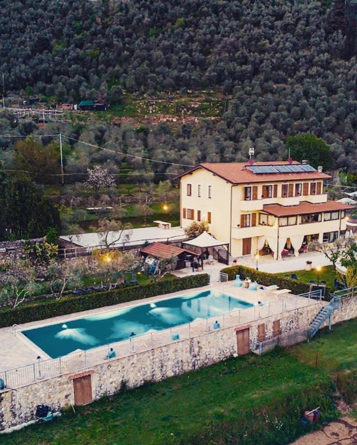 Sotto Il Cielo Di Toscana Appartamenti In Tenuta Only Adults No Pet Камайоре Экстерьер фото